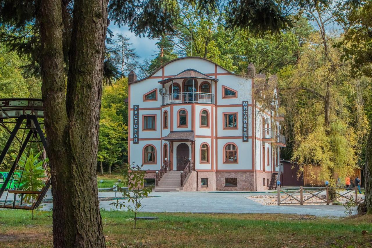 Мисливець В Комплексі "Сокіл" Hotell Susk Eksteriør bilde