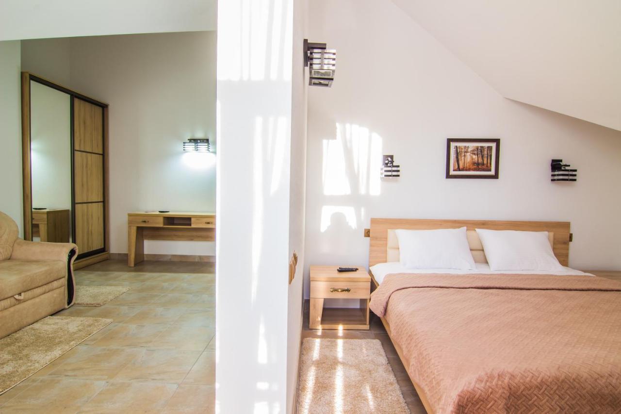Мисливець В Комплексі "Сокіл" Hotell Susk Eksteriør bilde