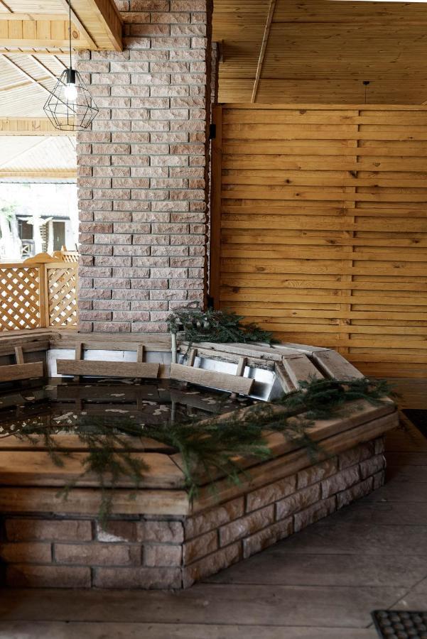 Мисливець В Комплексі "Сокіл" Hotell Susk Eksteriør bilde